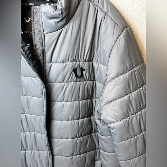 NWTS. TRUE Religion Puffer Jacket - Picture 3 of 12